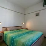 Comfy Sea View In *