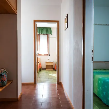 Comfy Sea View In *